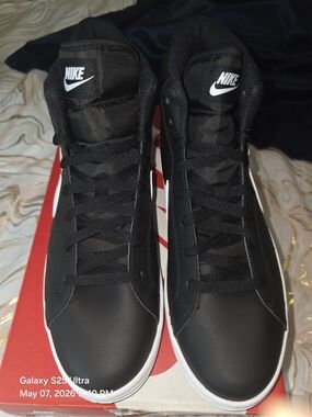 Nike Court Royale 2 Mid "Black/White Onyx/White" Men's Shoe. New In Box. 11M